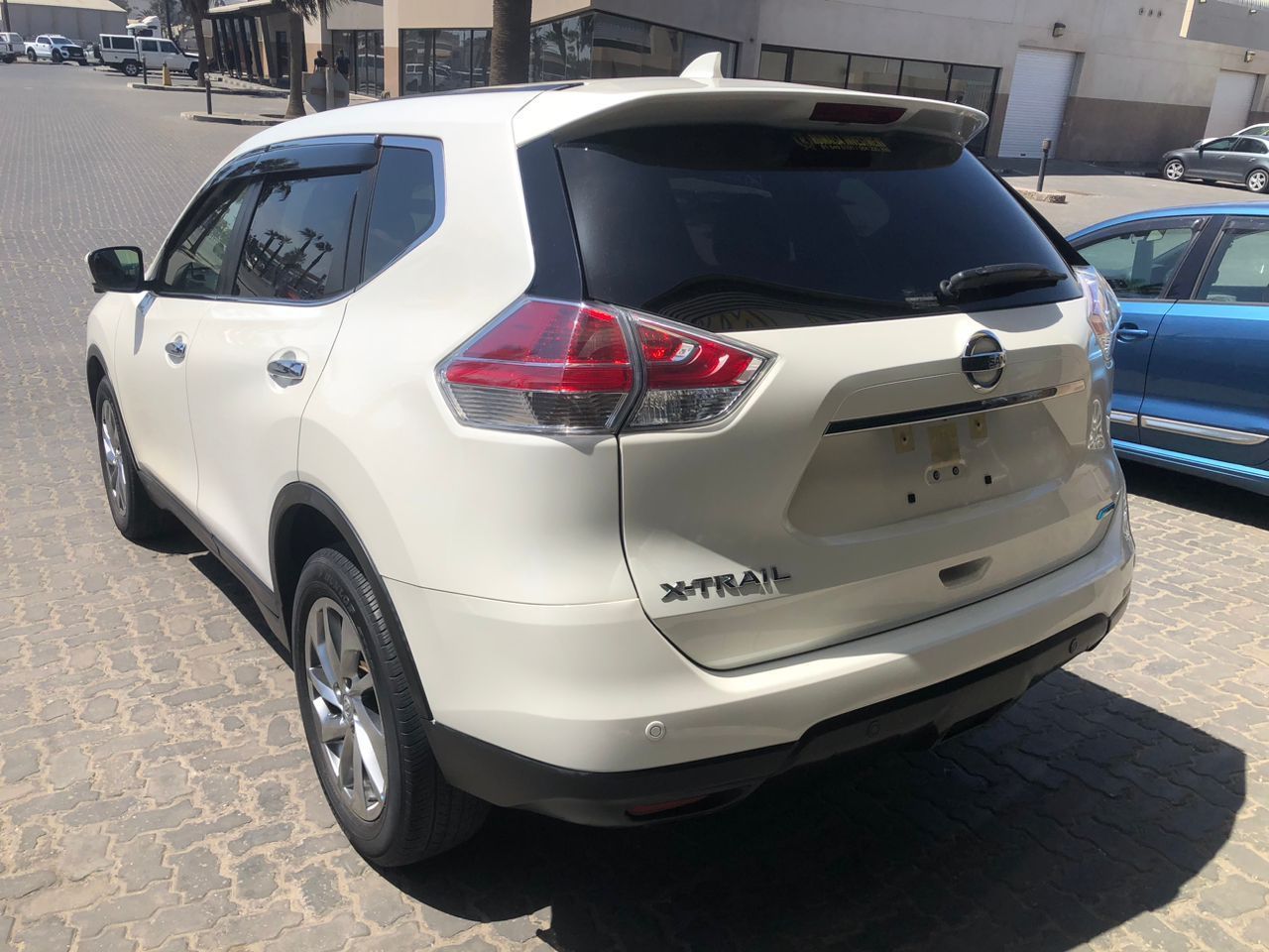 2016 Nissan X Trail 2.0 4WD photo