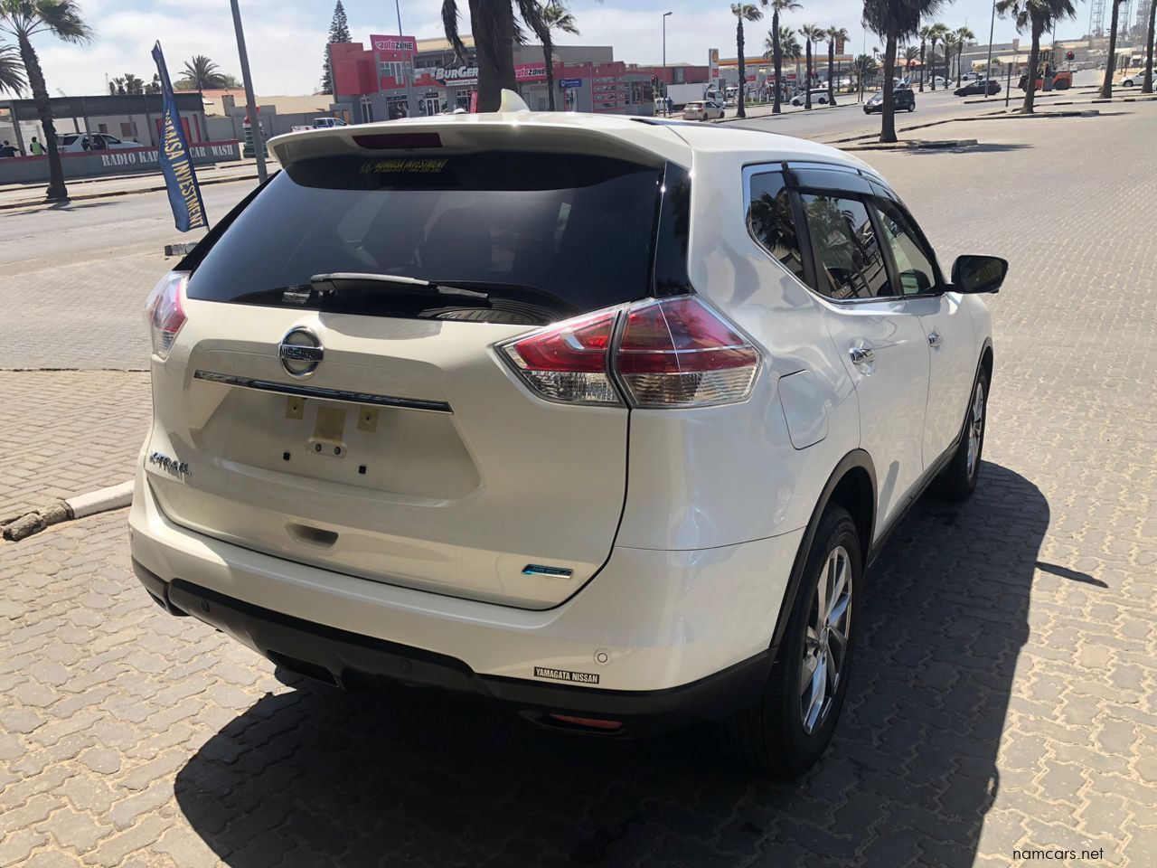 2016 Nissan X Trail 2.0 4WD photo