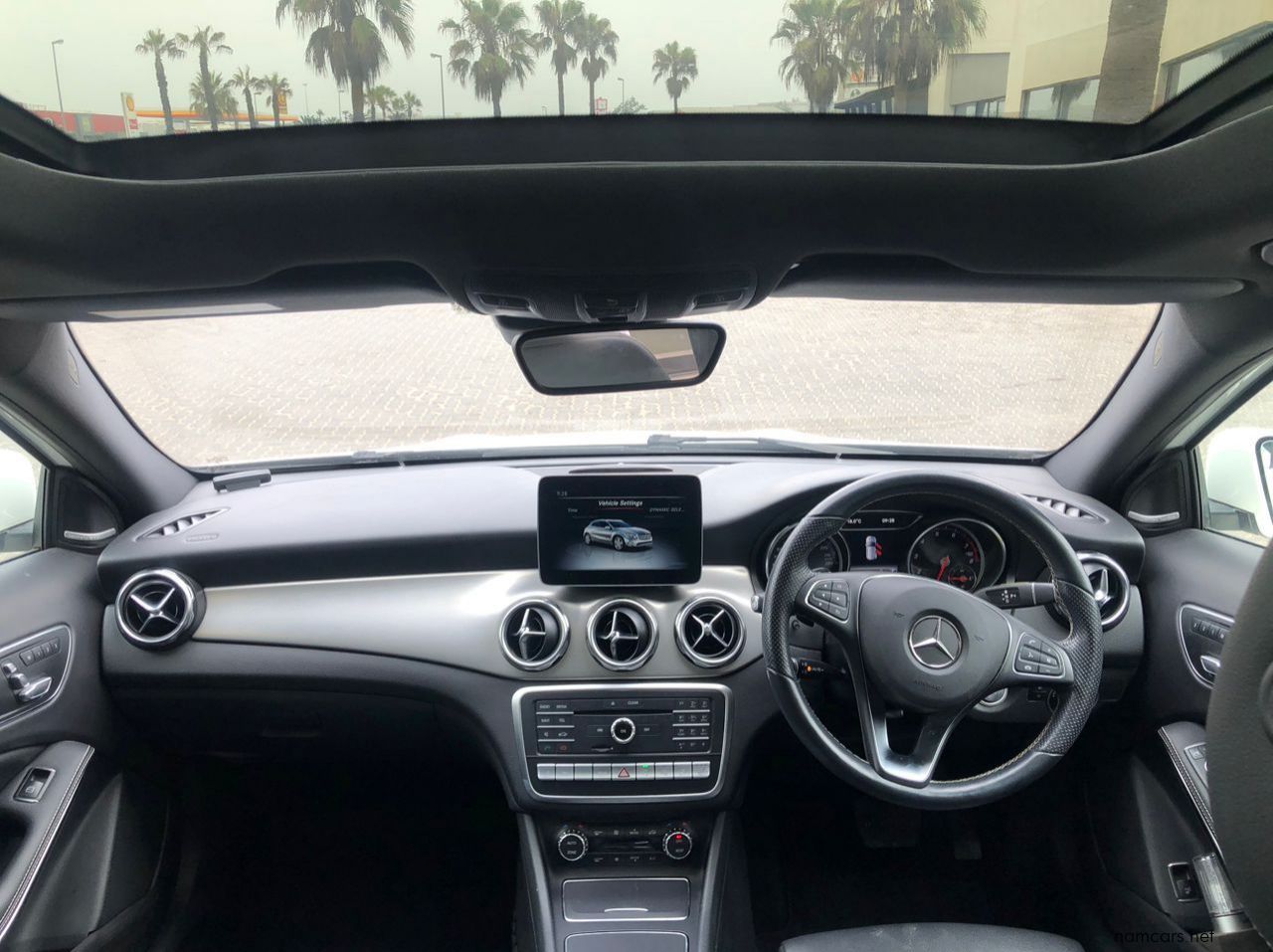 2019 Mercedes-Benz GLA 4MATIC PREMIUM PACKAGE pictures