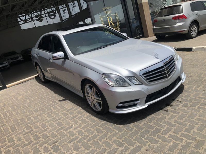 2012 Mercedes-Benz E-Class  Blueafficiency pictures