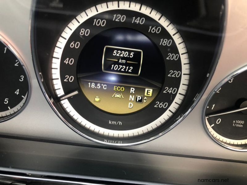 2012 Mercedes-Benz E-Class  Blueafficiency pictures