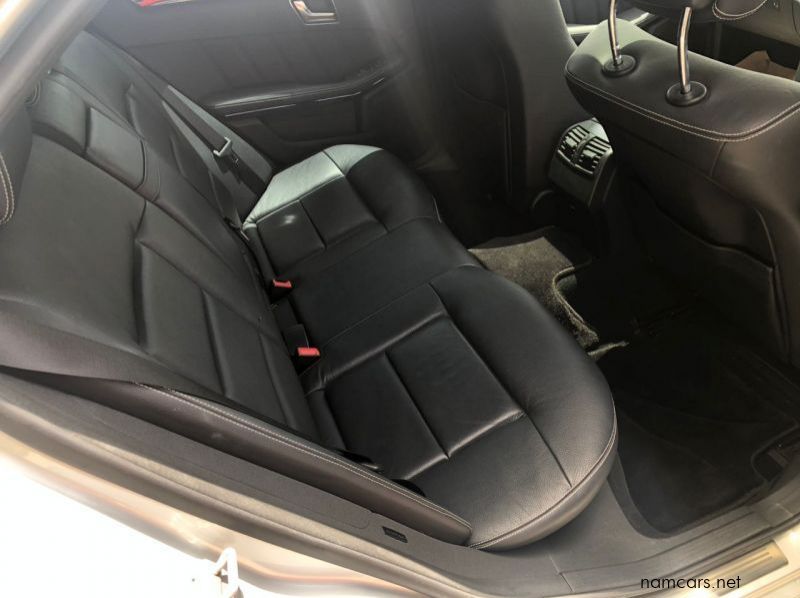 2012 Mercedes-Benz E-Class  Blueafficiency pictures