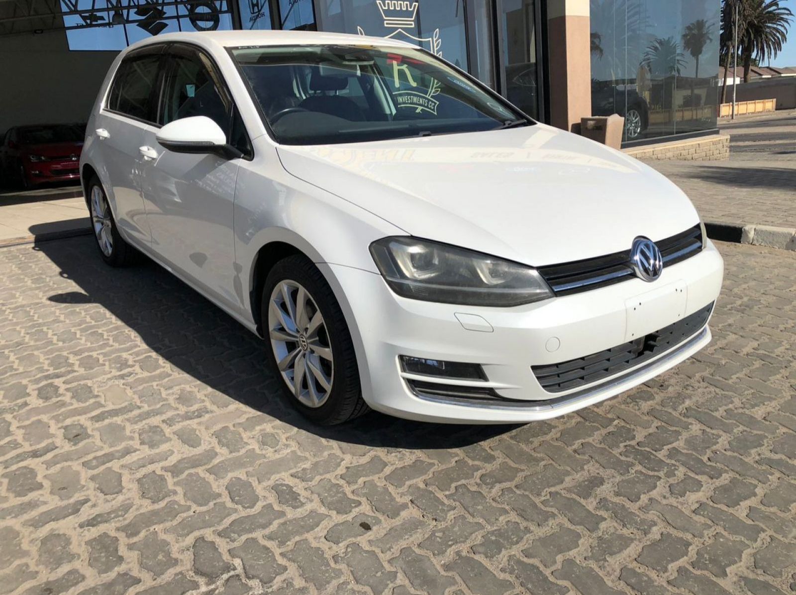 Used Volkswagen GOLF TSI HIGHLINE BLUE MOTION  for sale in Walvis Bay, Namibia