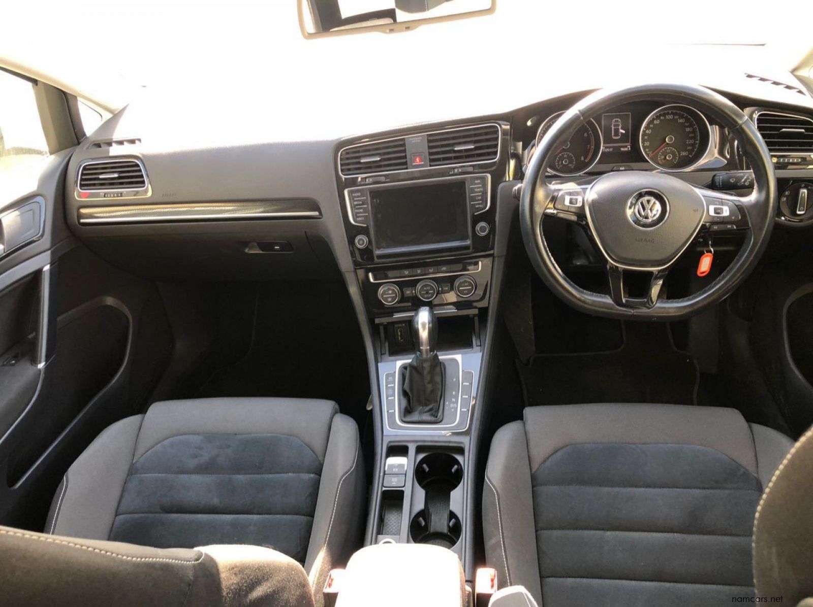 2014 Volkswagen GOLF TSI HIGHLINE BLUE MOTION pictures