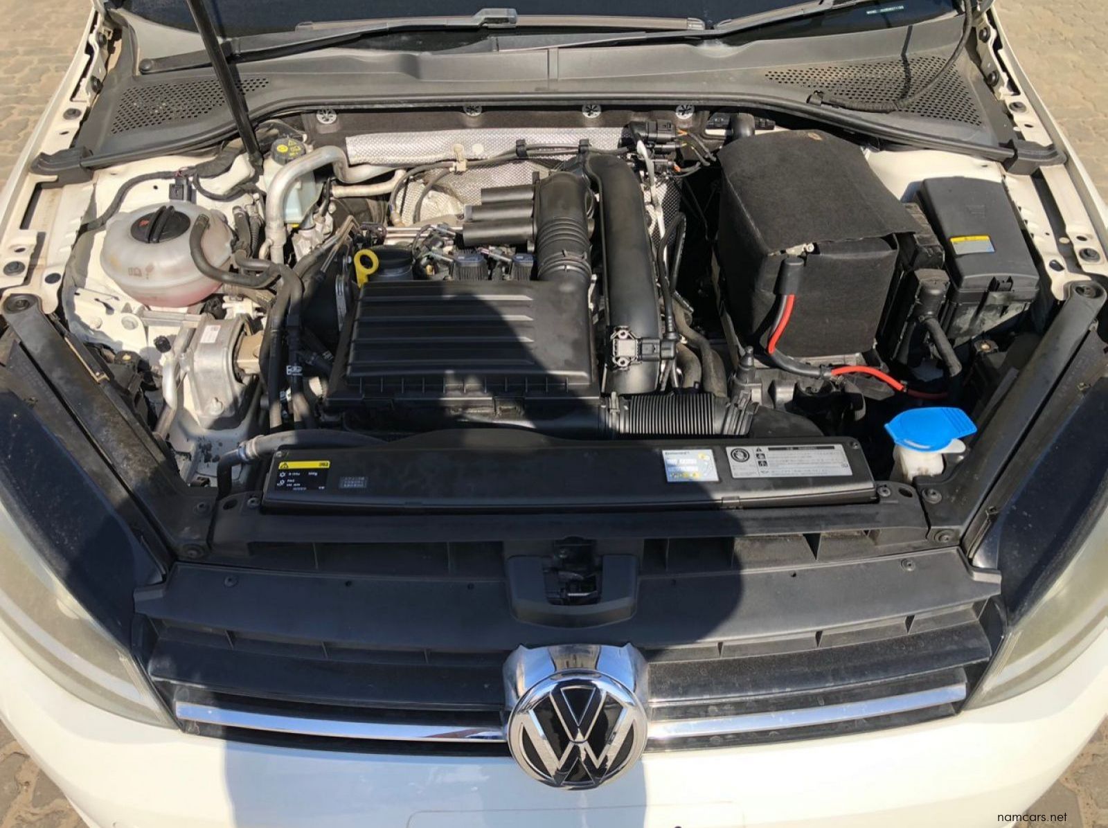 2014 Volkswagen GOLF TSI HIGHLINE BLUE MOTION pictures