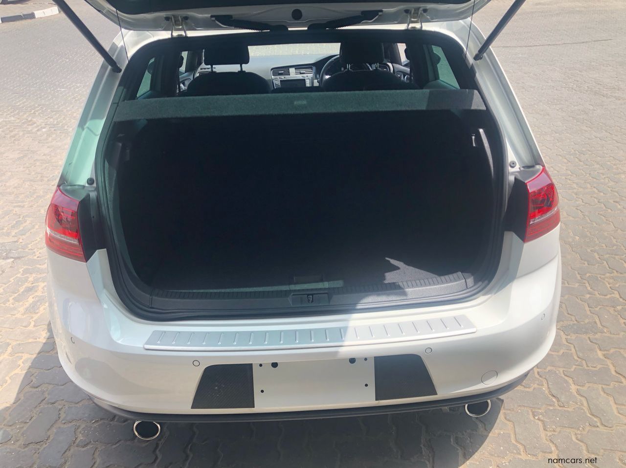 2014 Volkswagen GOLF GTI pictures