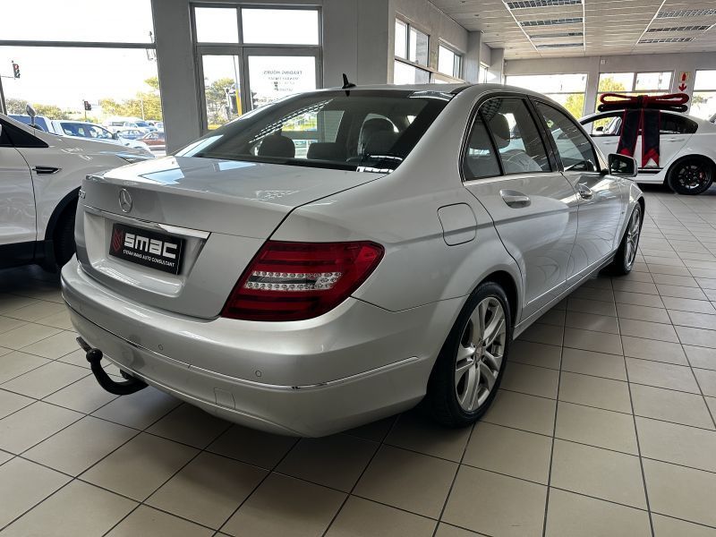2012 Mercedes-Benz C200 BE Classic photo