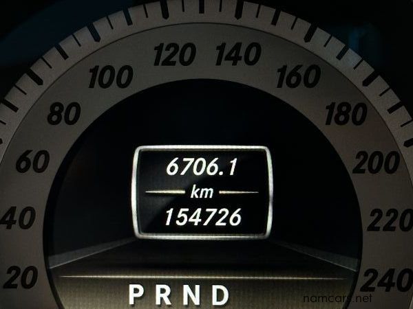 2012 Mercedes-Benz C200 BE Classic photo