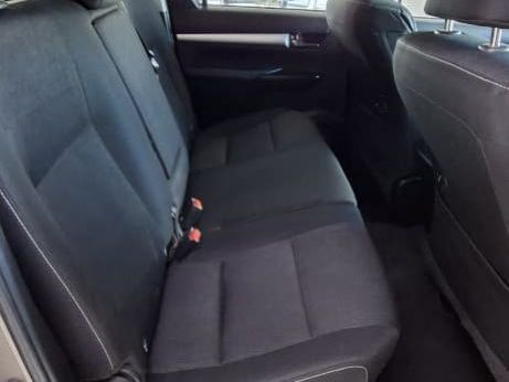 2021 Toyota Hilux 2.8 Gd 6 Raider 4x4 AT photo