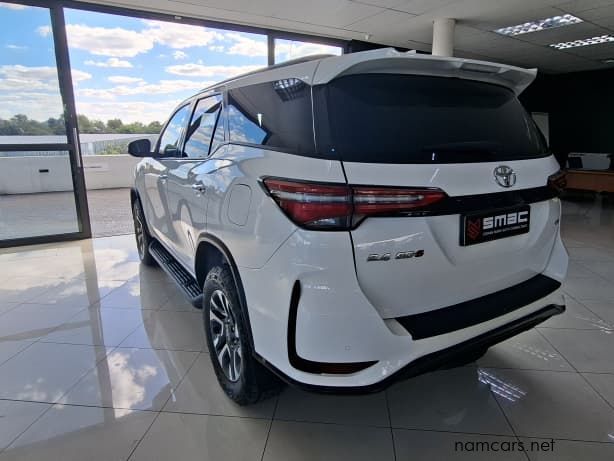 2025 Toyota Fortuner 2.4 GD-6 4x4 AT photo