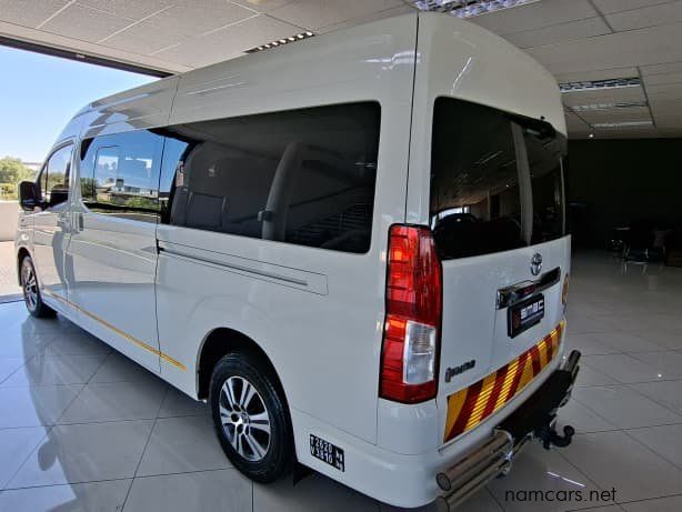 2023 Toyota Quantum 2.8 GL SLWB AT 14 Seater photo