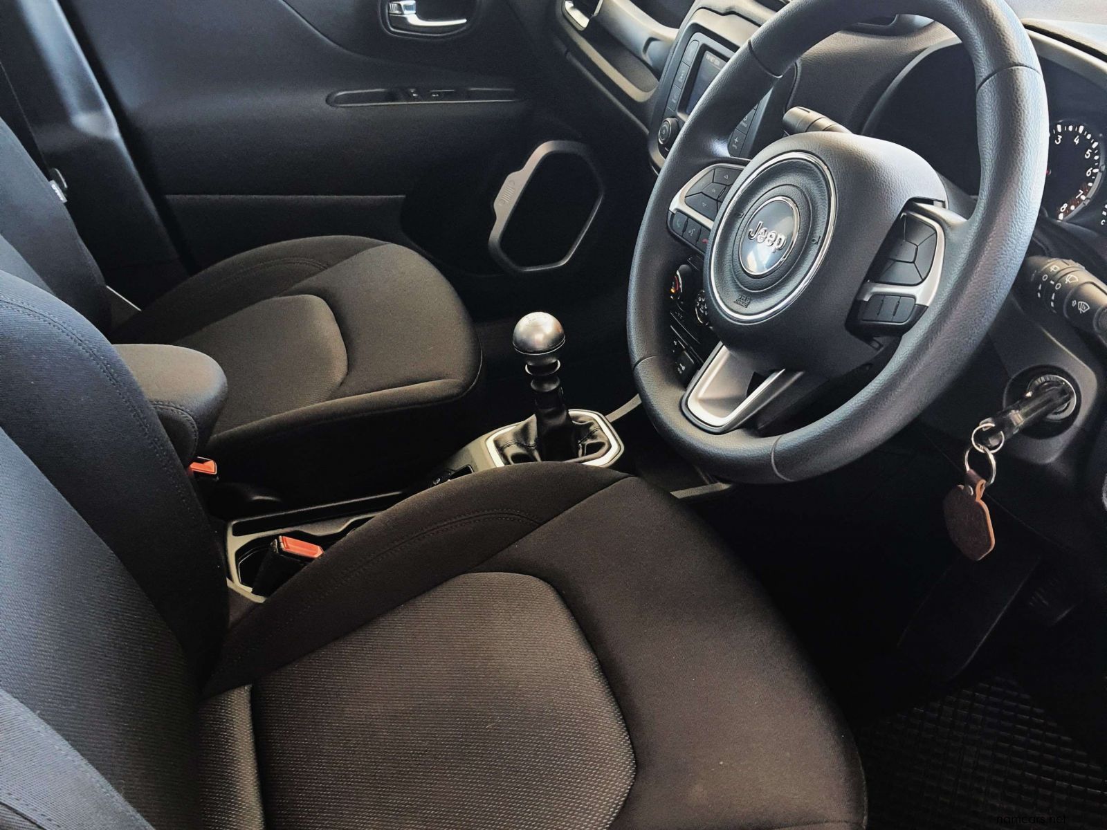 2022 Jeep Renegade 1.4 T Jet Sport photo