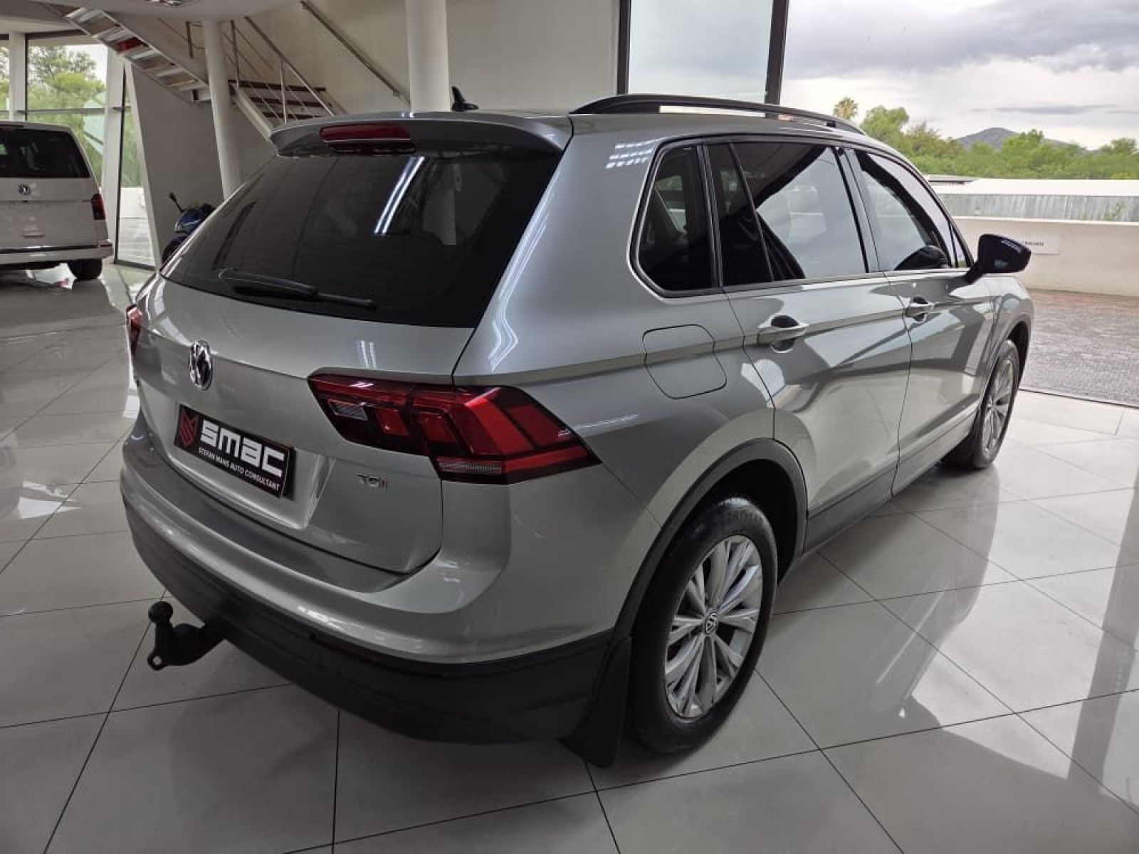 2017 Volkswagen Tiguan 1.4 TSI Trendline photo