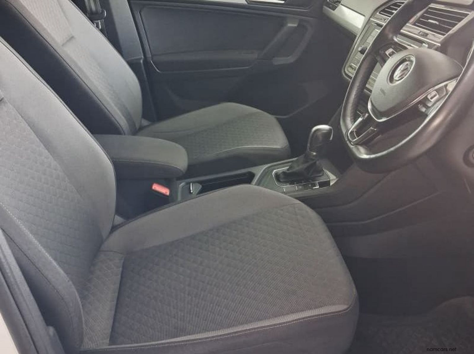 2020 Volkswagen Tiguan 1.4 TSI Allspace DSG Trendline pictures