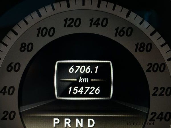 2012 Mercedes-Benz C200 BE Classic pictures
