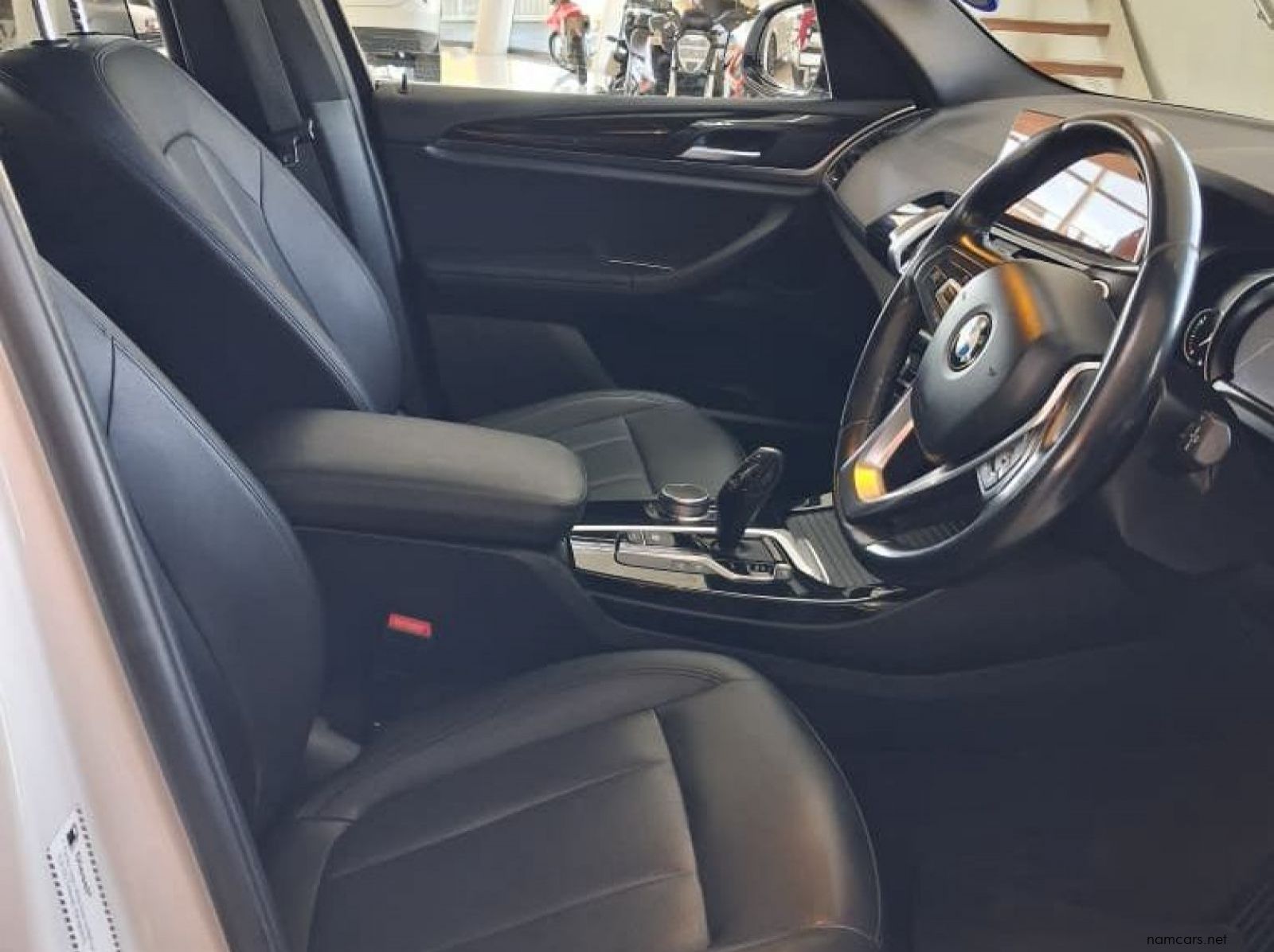 2019 BMW x3 2.0 D X-Drive pictures