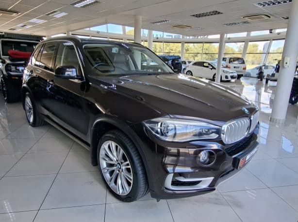 2014 BMW X5 XDrive 50i AT pictures