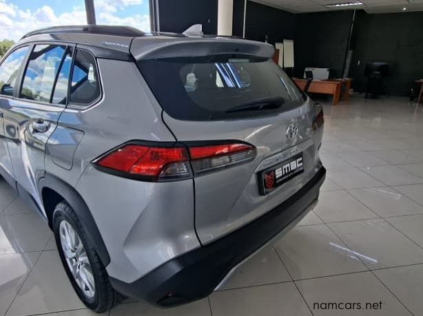 2025 Toyota Corolla Cross 1.8 XS AT pictures