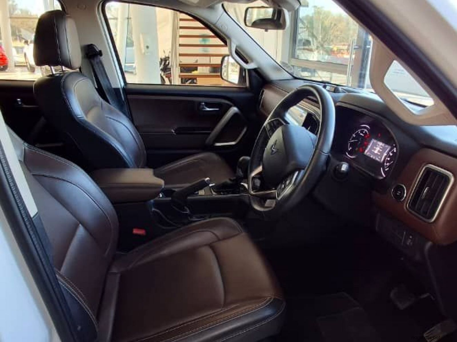 2023 Mahindra Scorpio N 4x4 AT pictures