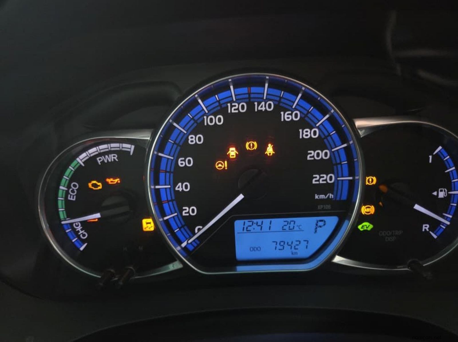 2015 Toyota Yaris 1.5 HSD XS Hybrid pictures