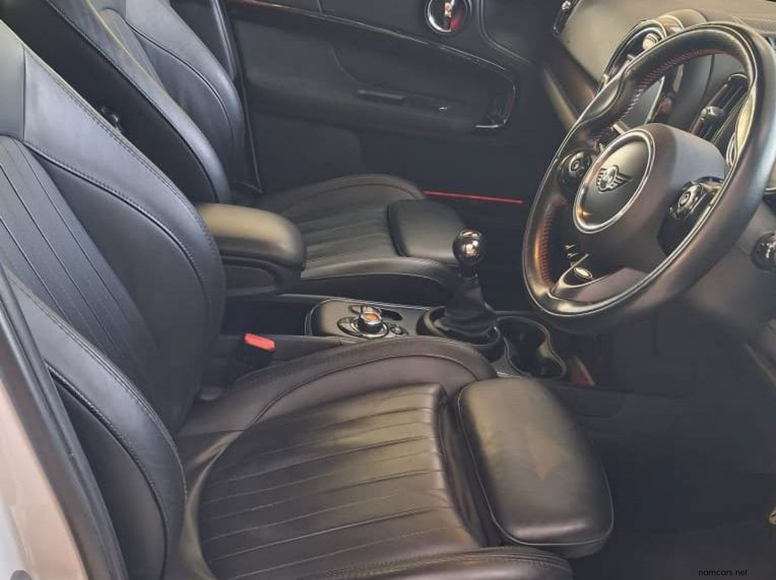 2018 Mini Cooper Countryman JCW ALL4 Manual 170Kw pictures