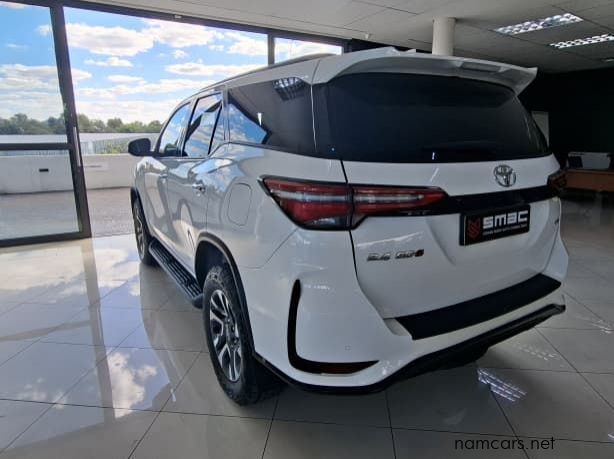 2025 Toyota Fortuner 2.4 GD-6 4x4 AT pictures