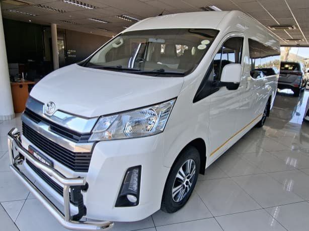 Used Toyota Quantum 2.8 GL SLWB AT 14 Seater for sale in Windhoek, Namibia
