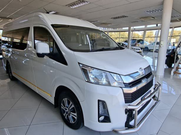 2023 Toyota Quantum 2.8 GL SLWB AT 14 Seater pictures