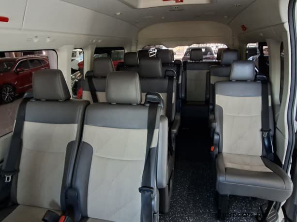 2023 Toyota Quantum 2.8 GL SLWB AT 14 Seater pictures