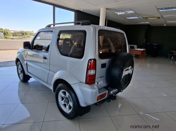 2011 Suzuki Jimny 1.4 4x4 MT pictures
