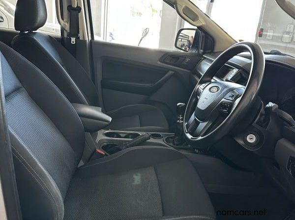 2018 Ford Everest 2.2 6MT 2x4 XLS pictures