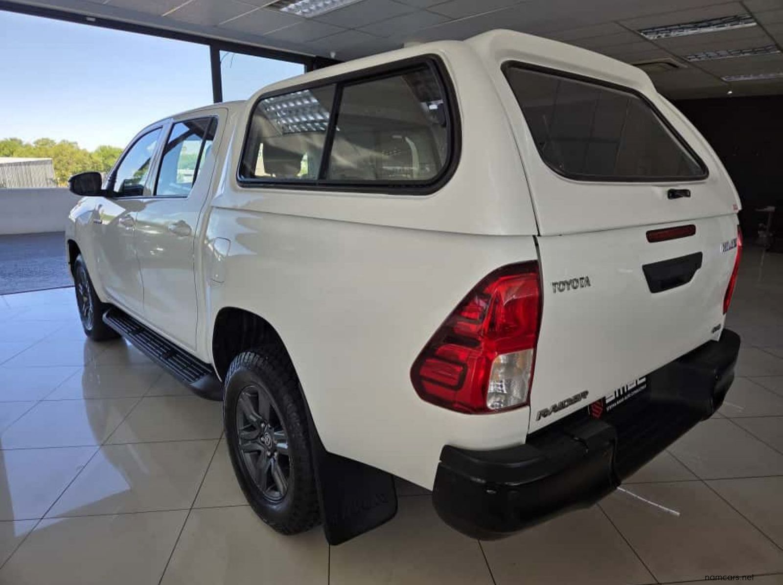 2024 Toyota Hilux Raider 2.4 GD-6 DC 4x4 AT pictures