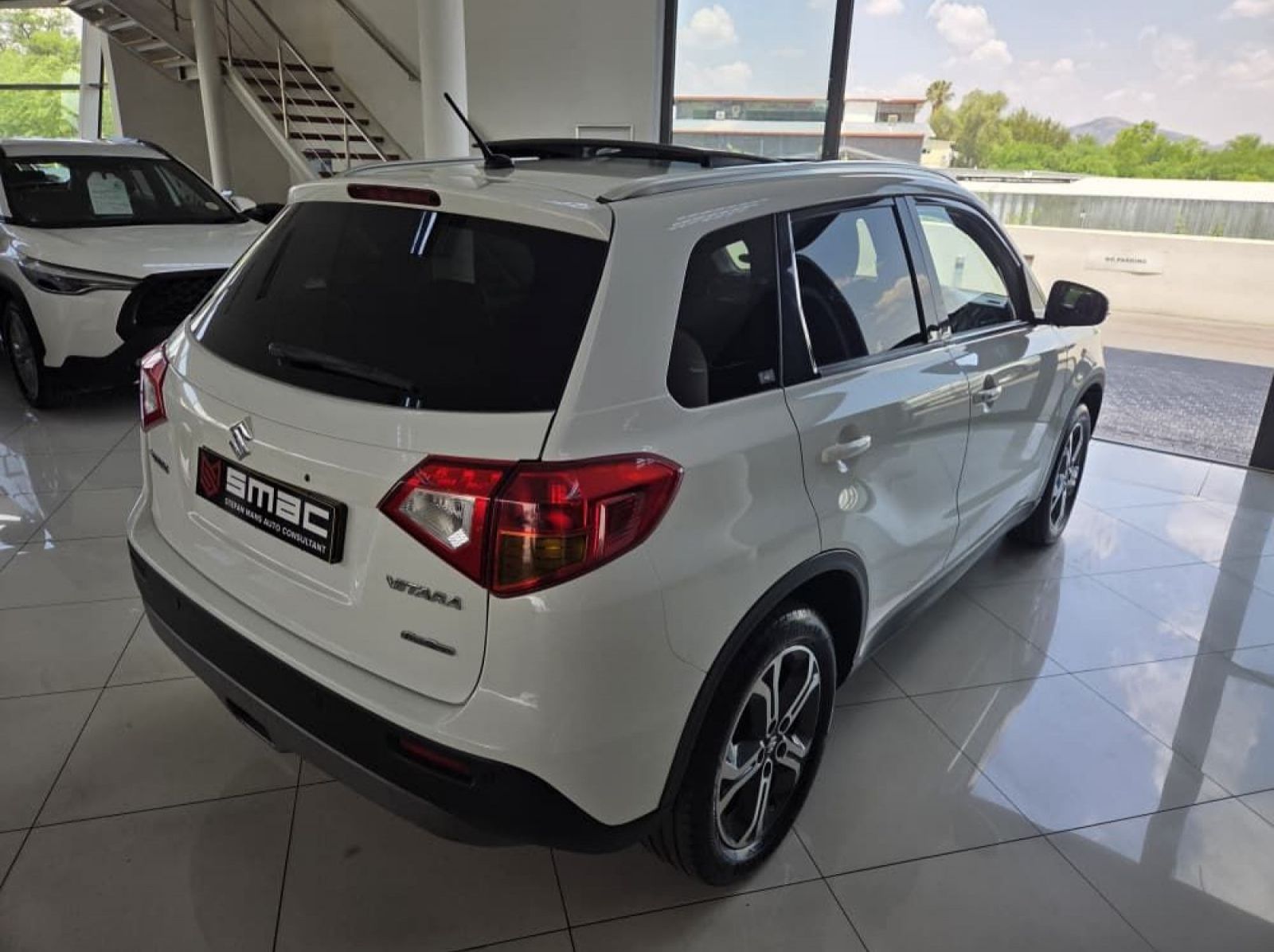 2018 Suzuki Vitara 1.6 GLX All Grip MT pictures