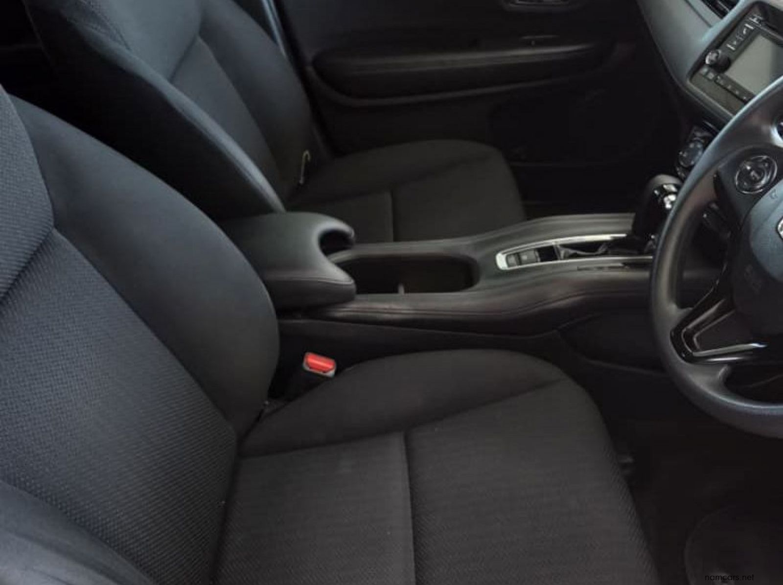 2016 Honda HR-V 1.5 Comfort CVT pictures