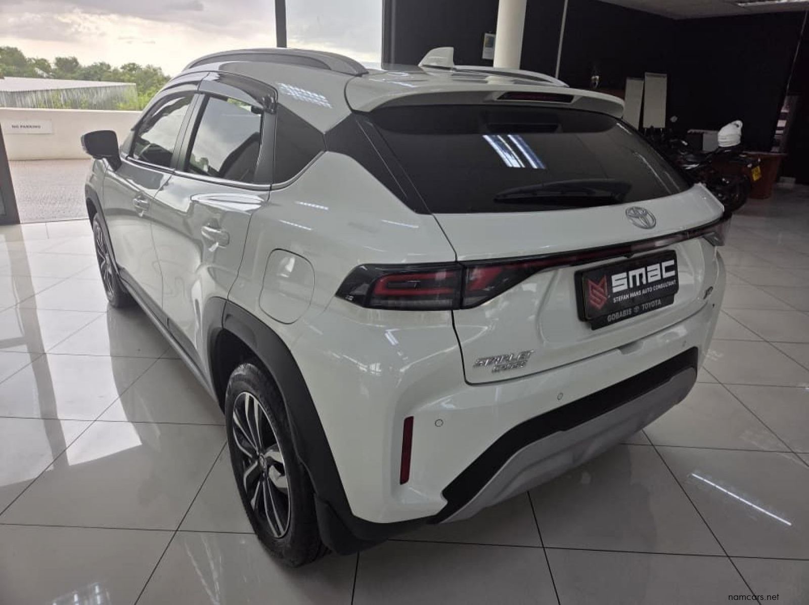 2025 Toyota Starlet Cross 1.5 XR AT pictures