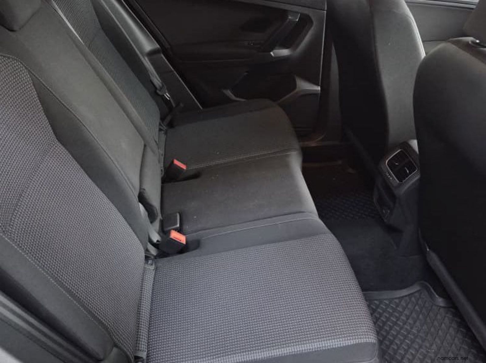 2017 Volkswagen Tiguan 1.4 TSI Trendline pictures