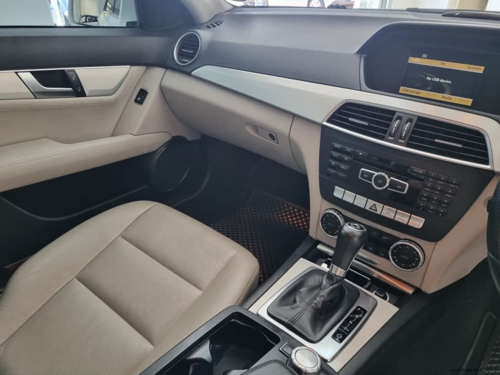 2012 Mercedes-Benz C250 CDI AVANTGARDE photo