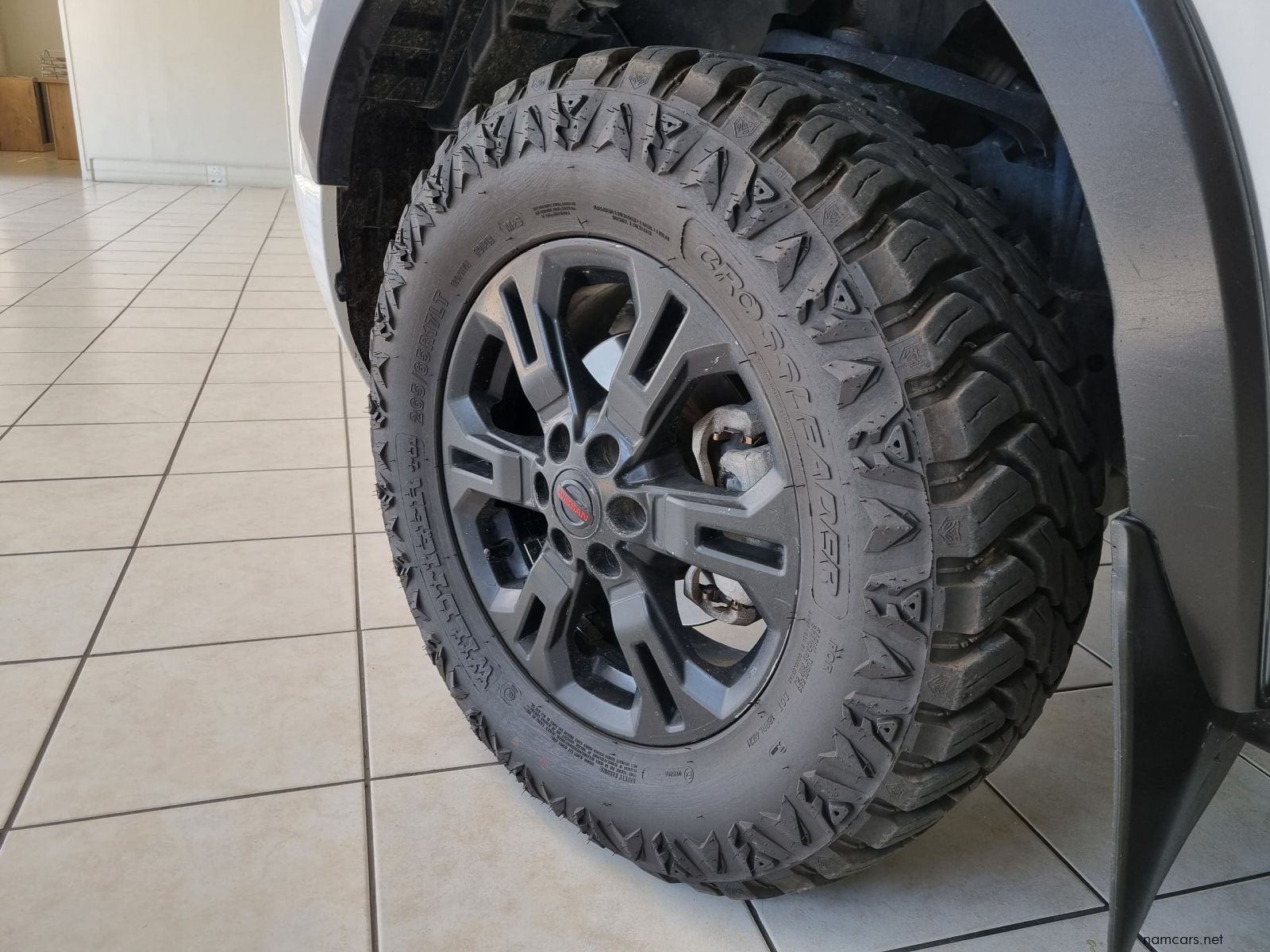 2022 Nissan Navara Pro-4X 4x4 D/C P/U photo