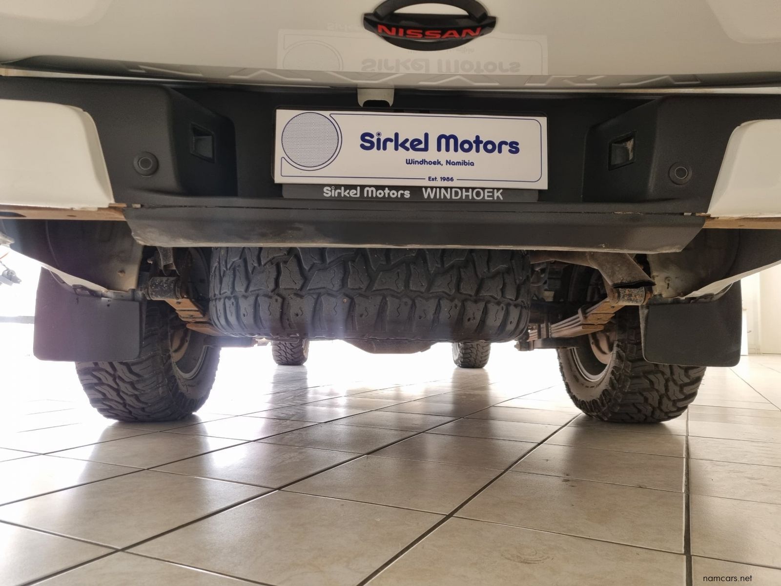 2022 Nissan Navara Pro-4X 4x4 D/C P/U photo