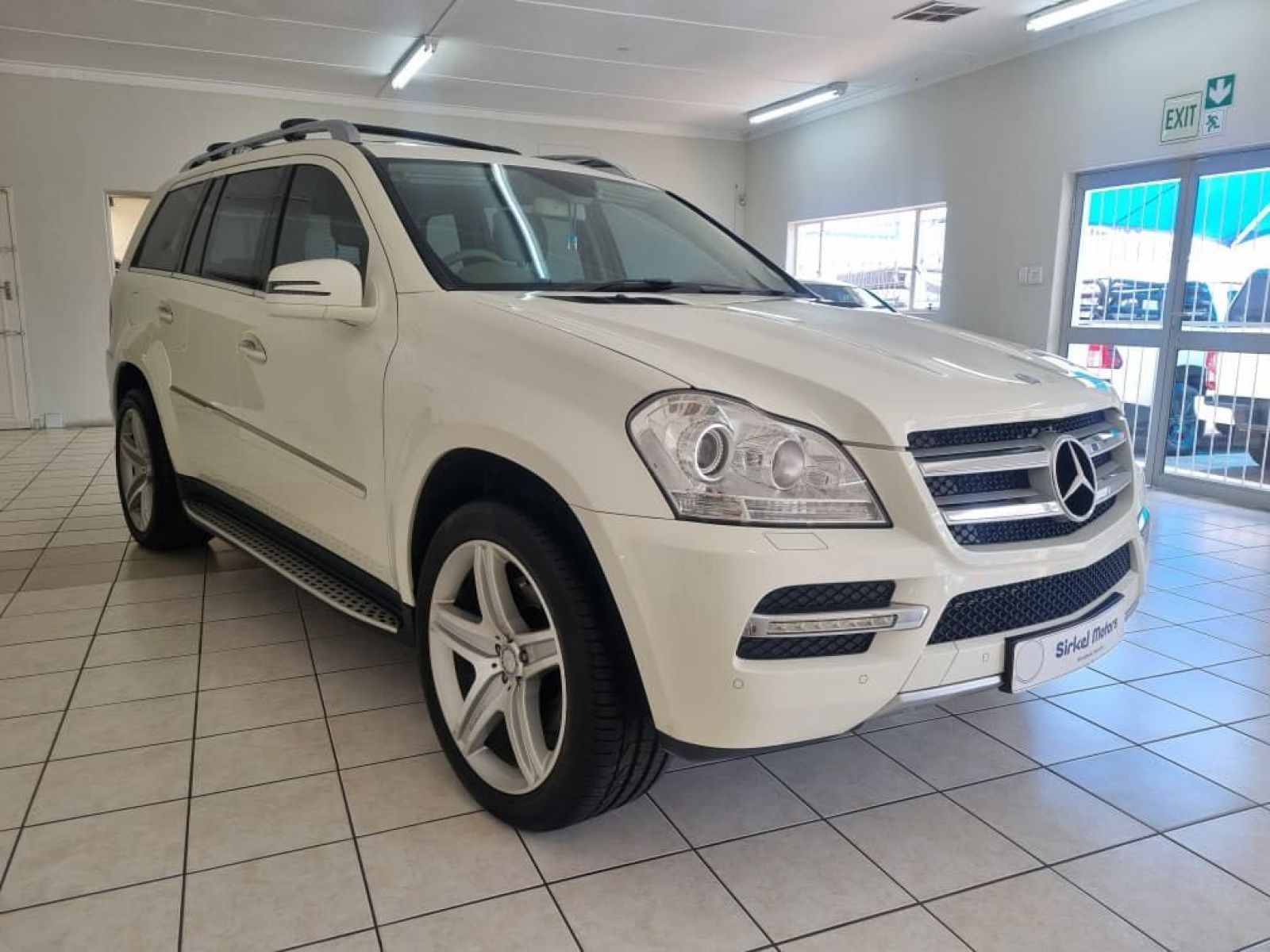 2013 Mercedes-Benz GL500 4Matic V8 photo