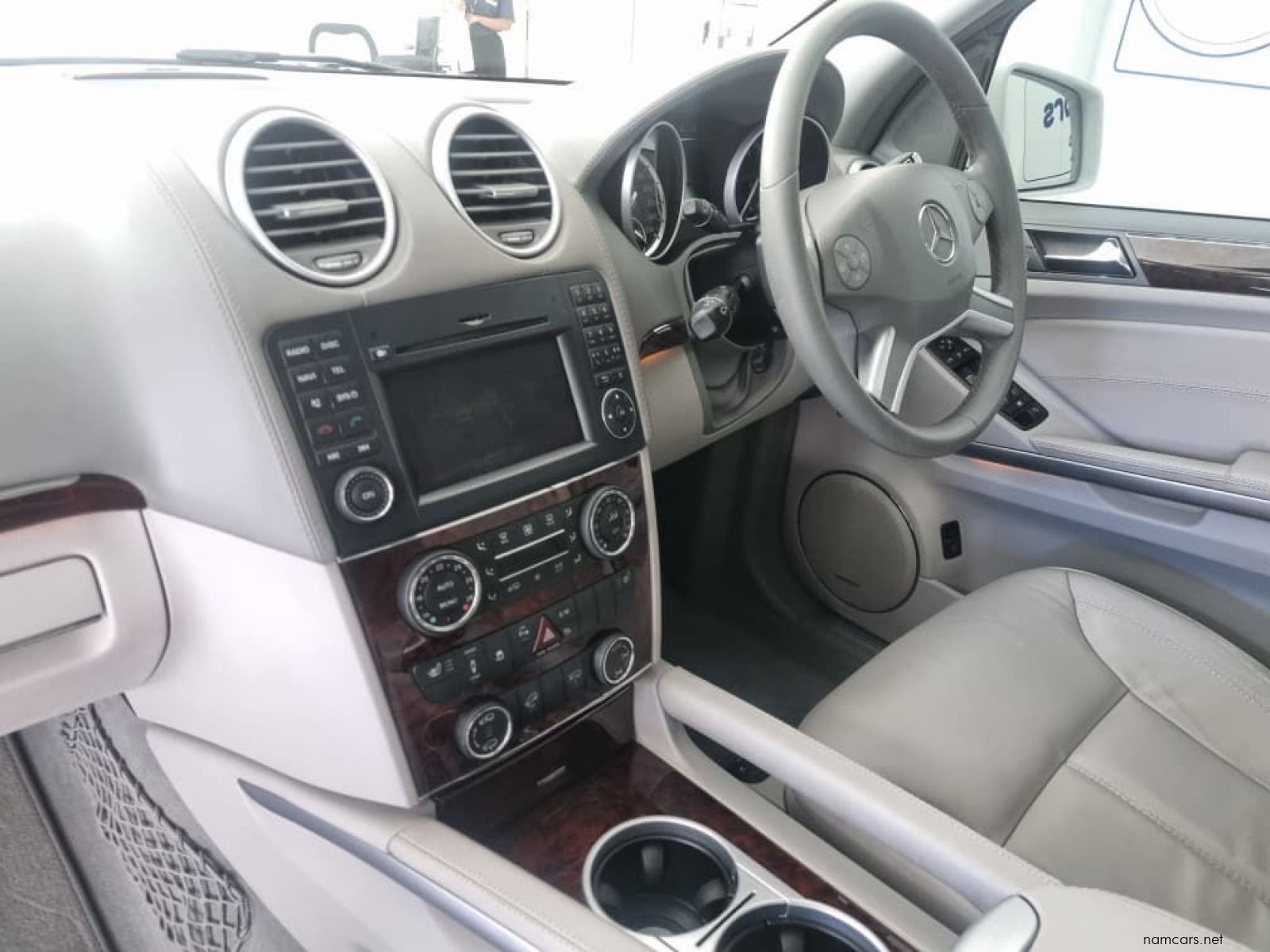 2013 Mercedes-Benz GL500 4Matic V8 photo