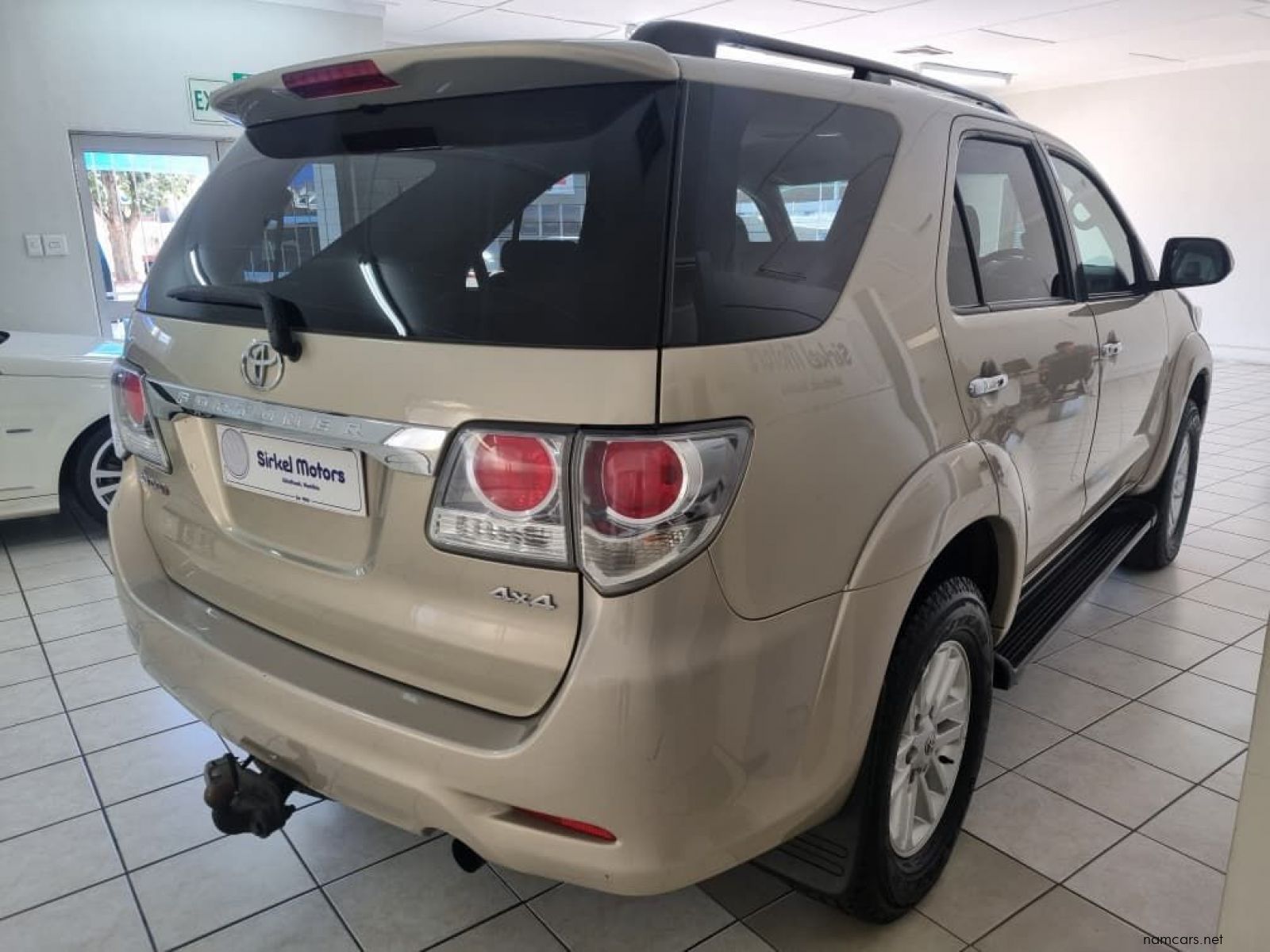 2014 Toyota Fortuner 3.0 D4D 4x4 A/T photo