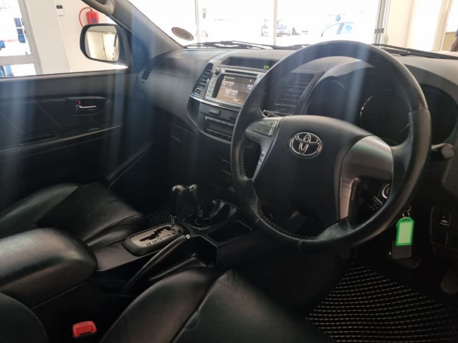 2014 Toyota Fortuner 3.0 D4D 4x4 A/T photo