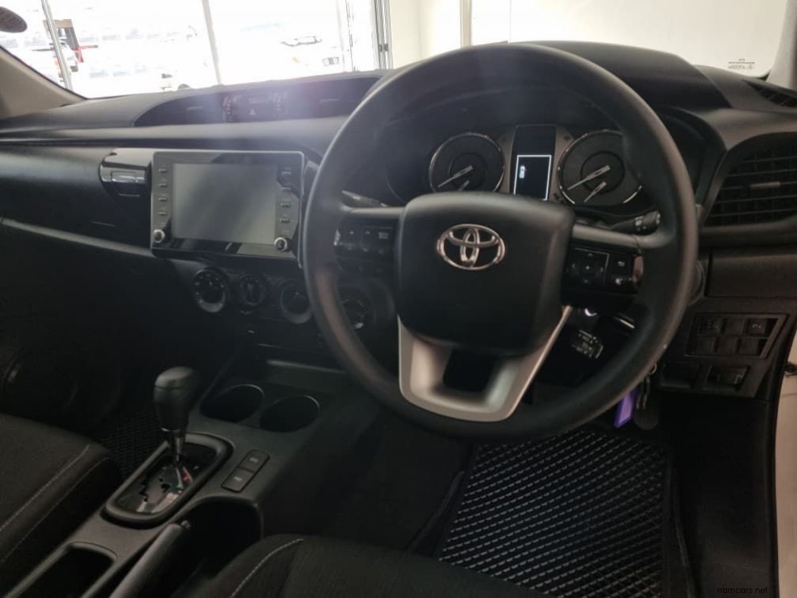 2024 Toyota Hilux Raider 2.4 GD-6 D/C A/T 4x4 photo