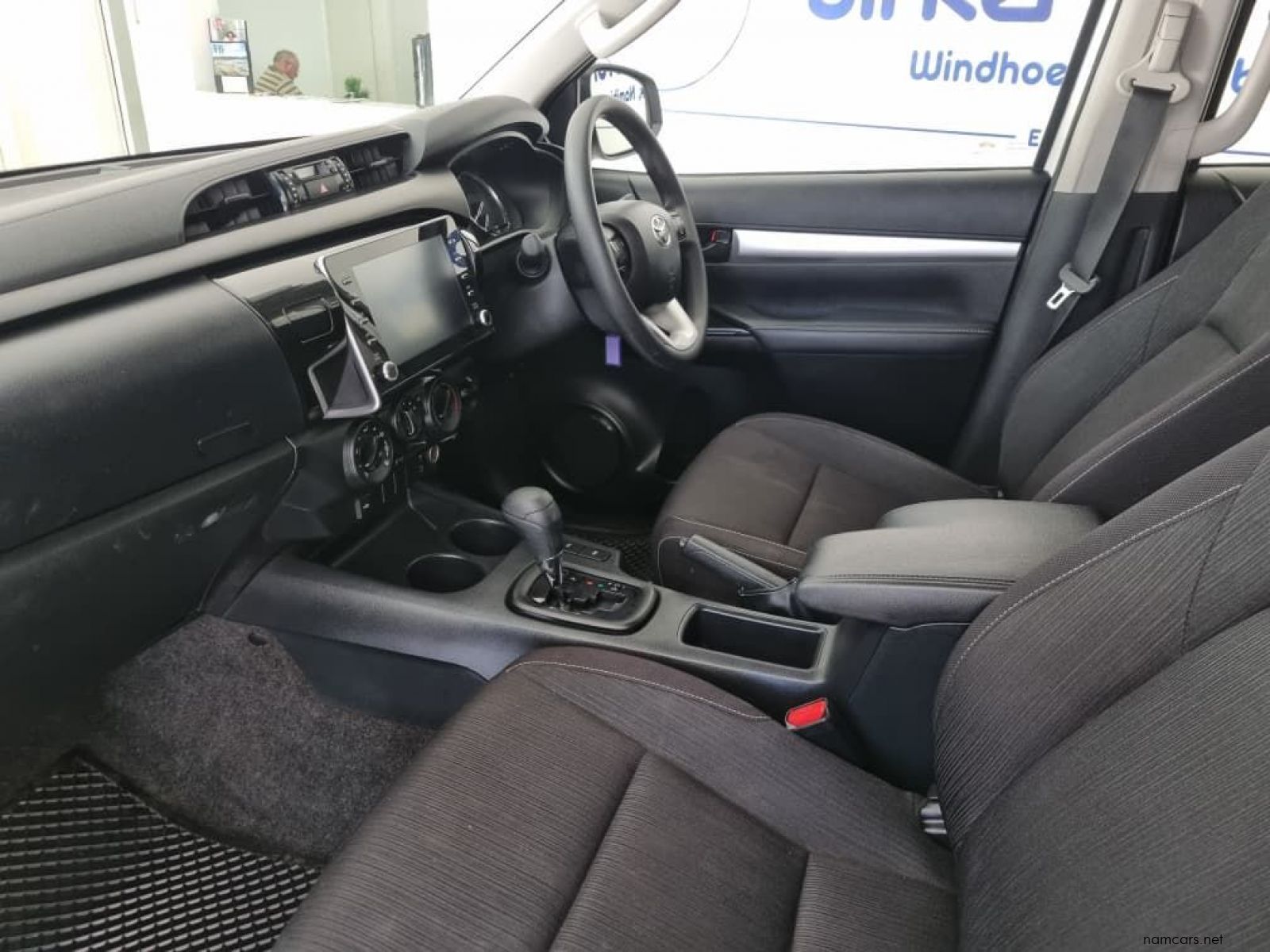 2024 Toyota Hilux Raider 2.4 GD-6 D/C A/T 4x4 photo