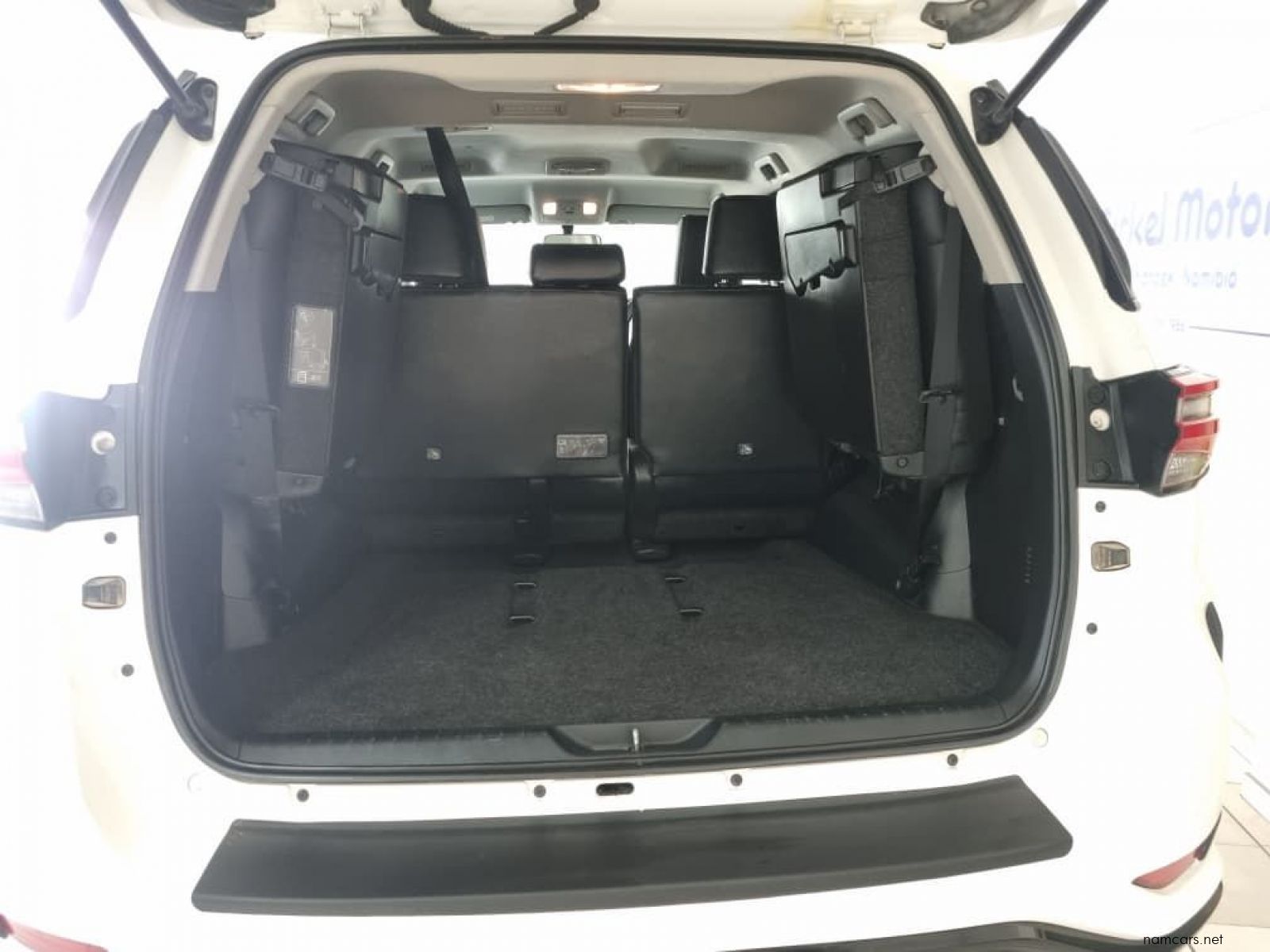 2025 Toyota Fortuner 2.4 GD-6 4x4 A/T photo