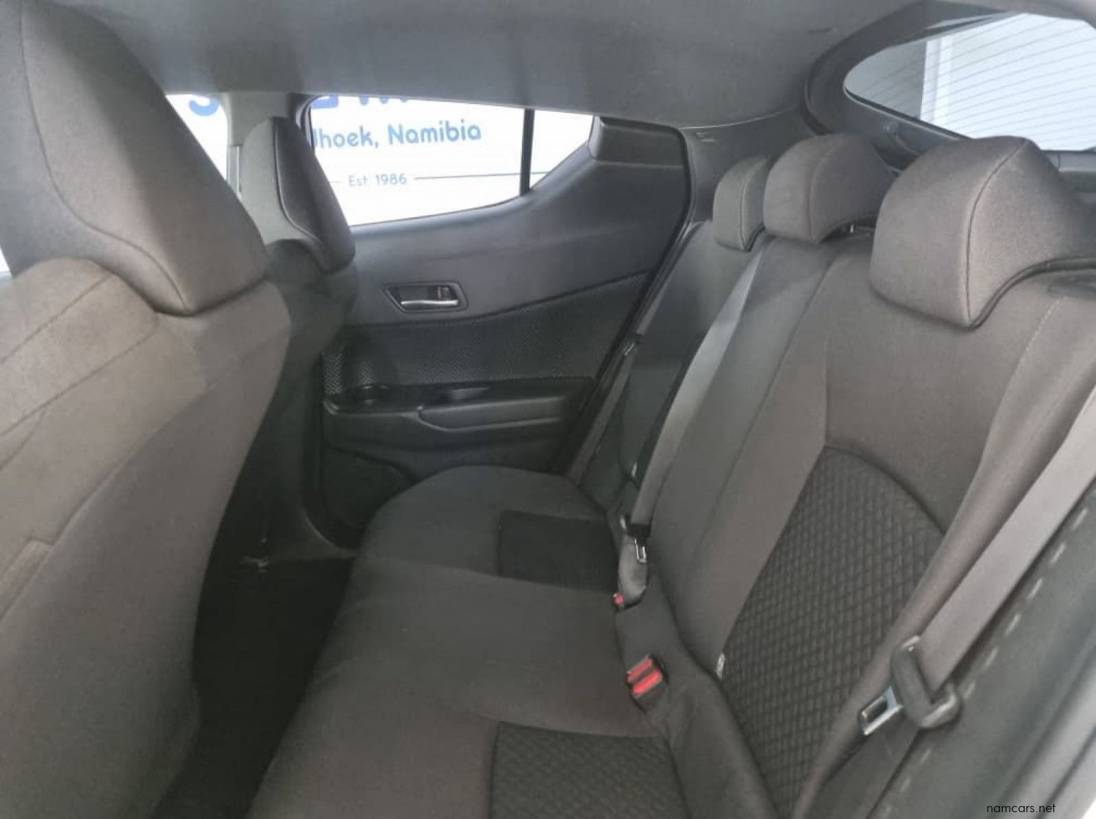 2020 Toyota C-HR 1.2T PLUS pictures