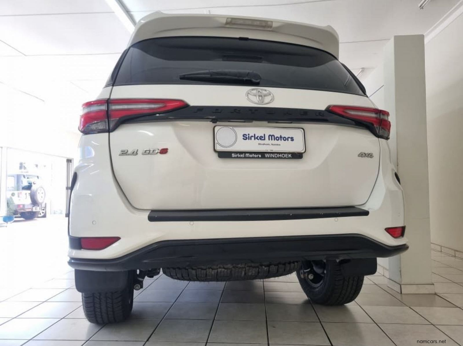 2025 Toyota Fortuner 2.4 GD-6 4x4 A/T pictures