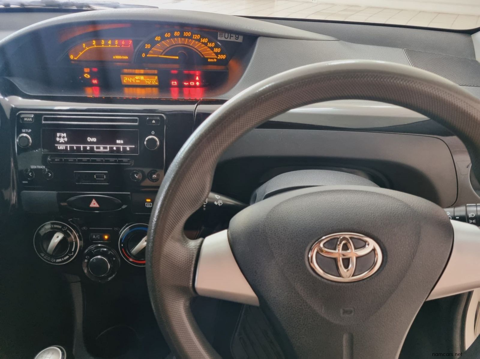 2018 Toyota Etios Cross 1.5 XS pictures