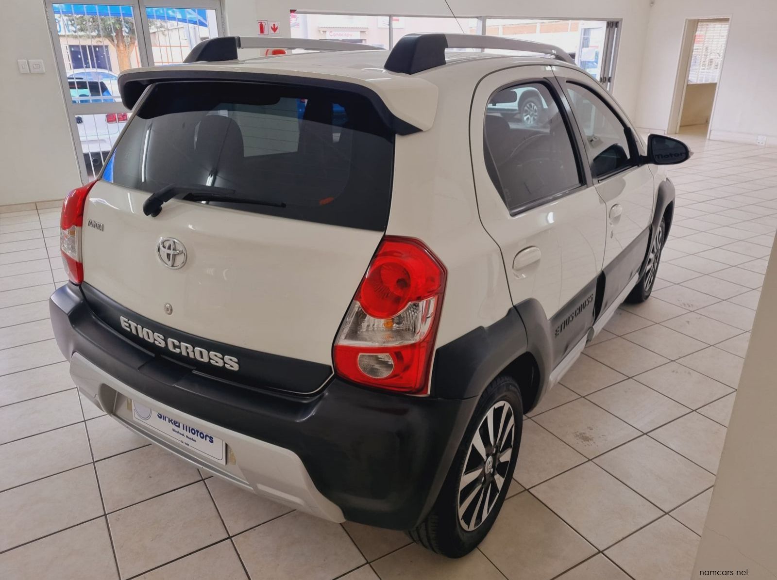 2018 Toyota Etios Cross 1.5 XS pictures